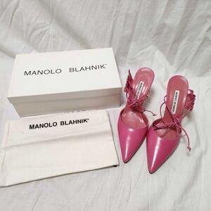 Pink leather manolo blahnik heels